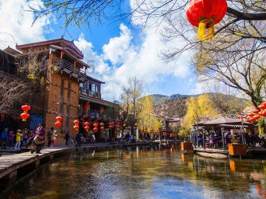 每次和老公同 房时会心跳加速得很快，这正常吗